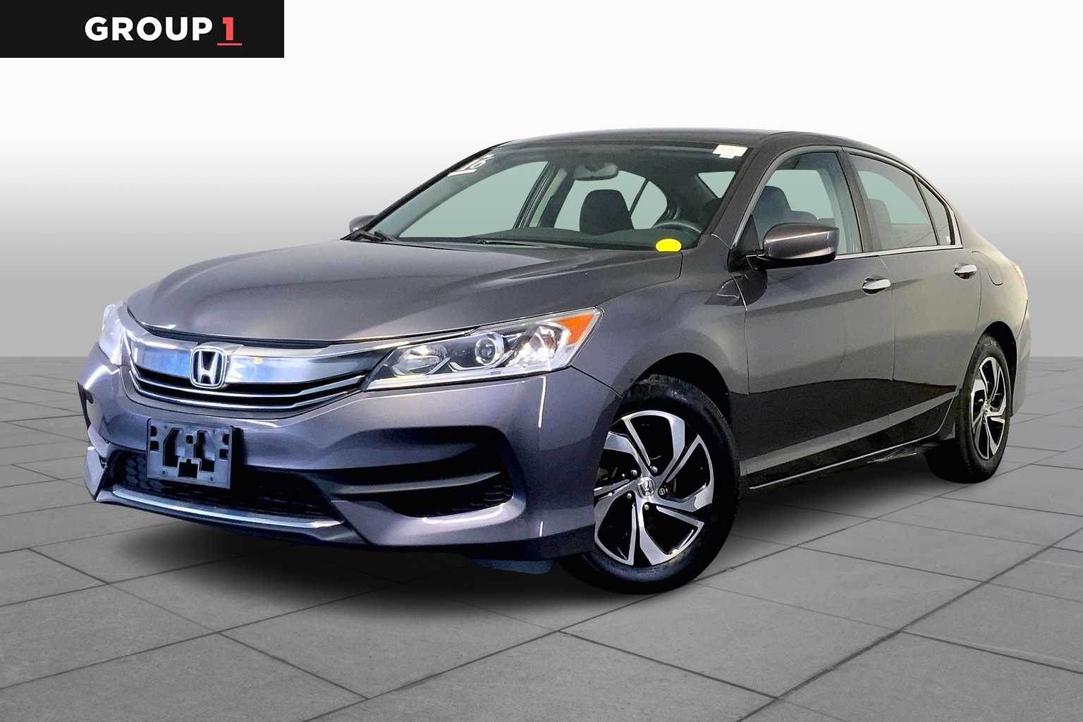 2016 Honda Accord LX's photo