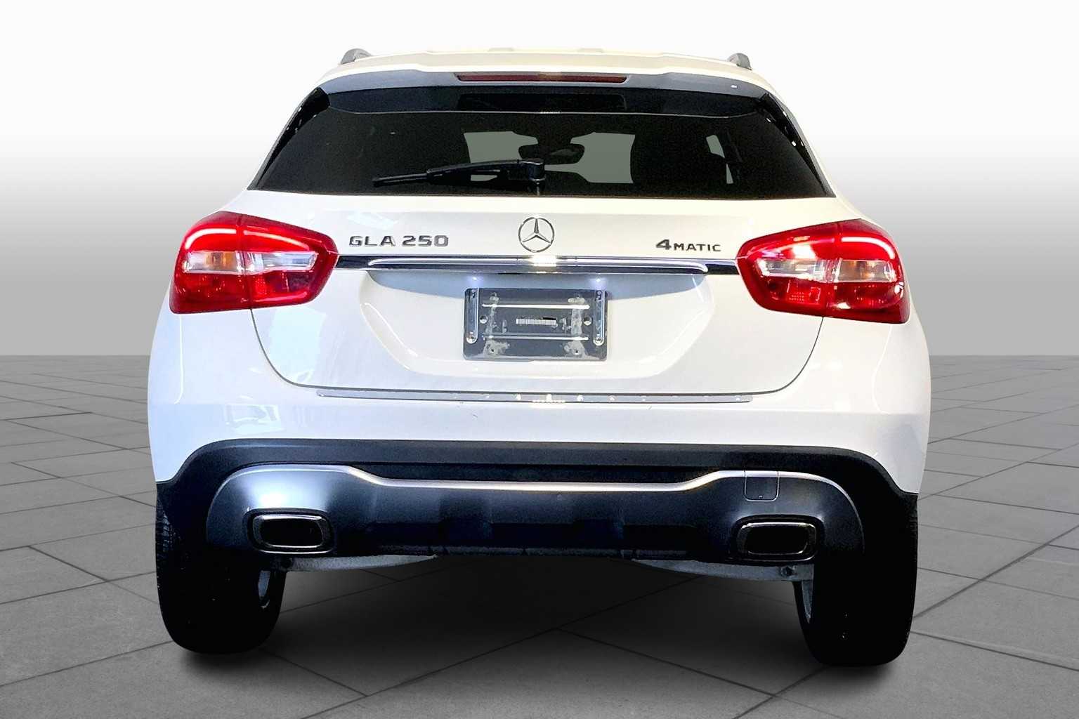 2019 Mercedes Benz GLA 250 4MATIC photo 4