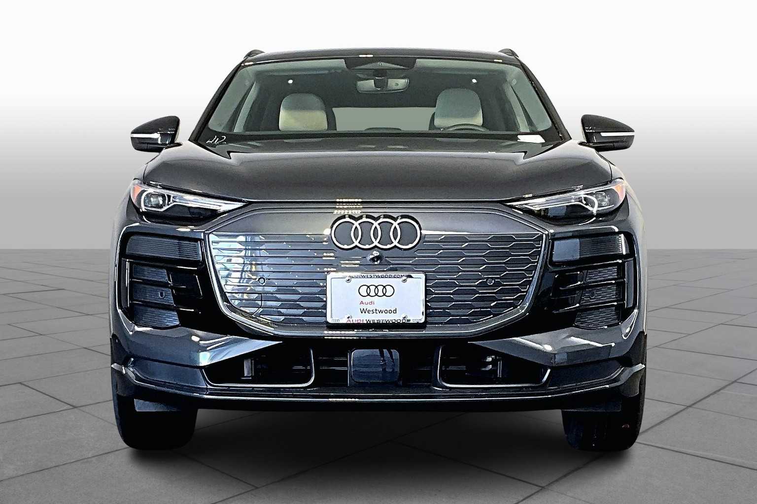 2025 Audi Q6 E-tron Premium photo 3