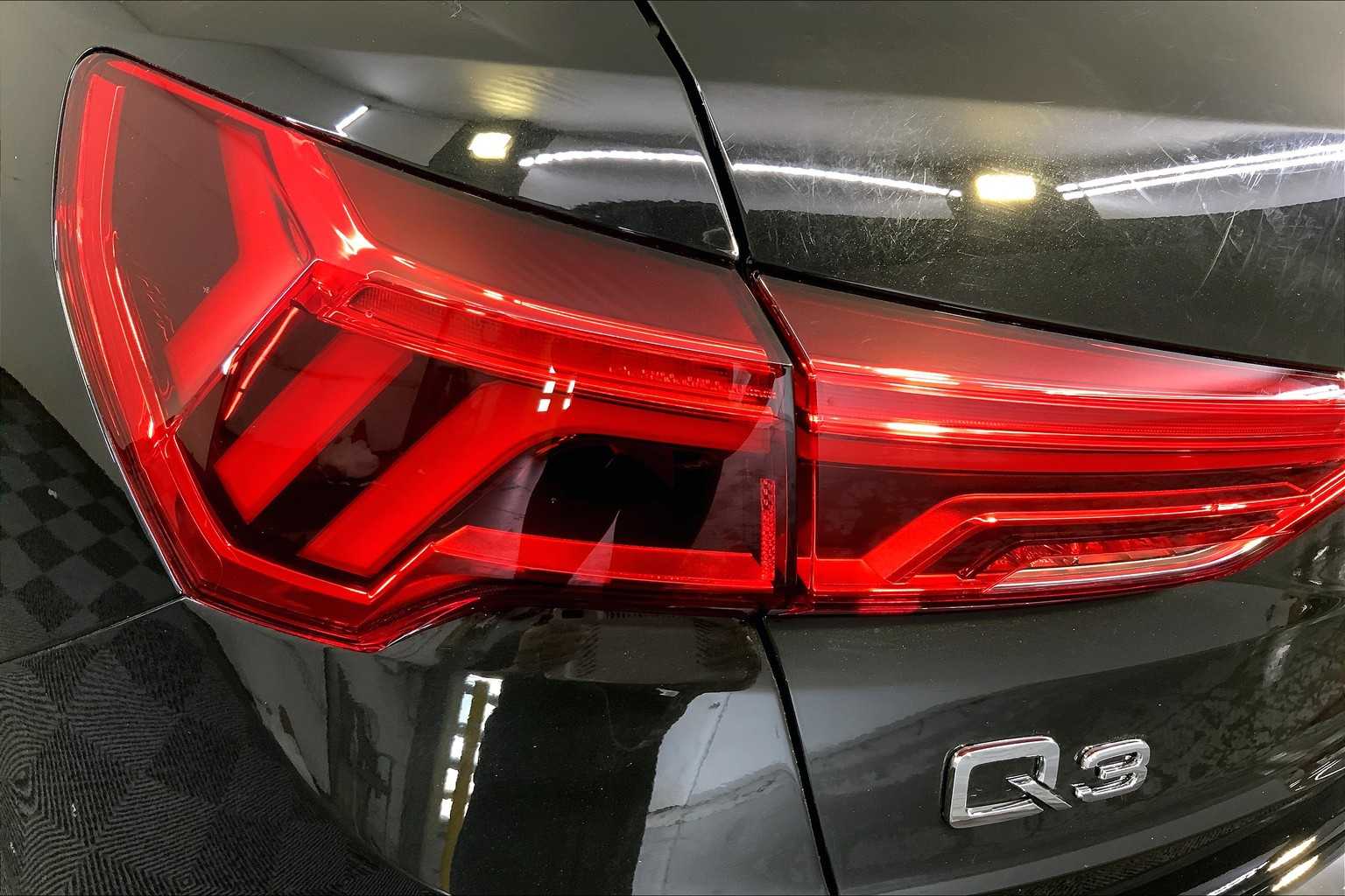 2025 Audi Q3 S Line Premium - Photo 14