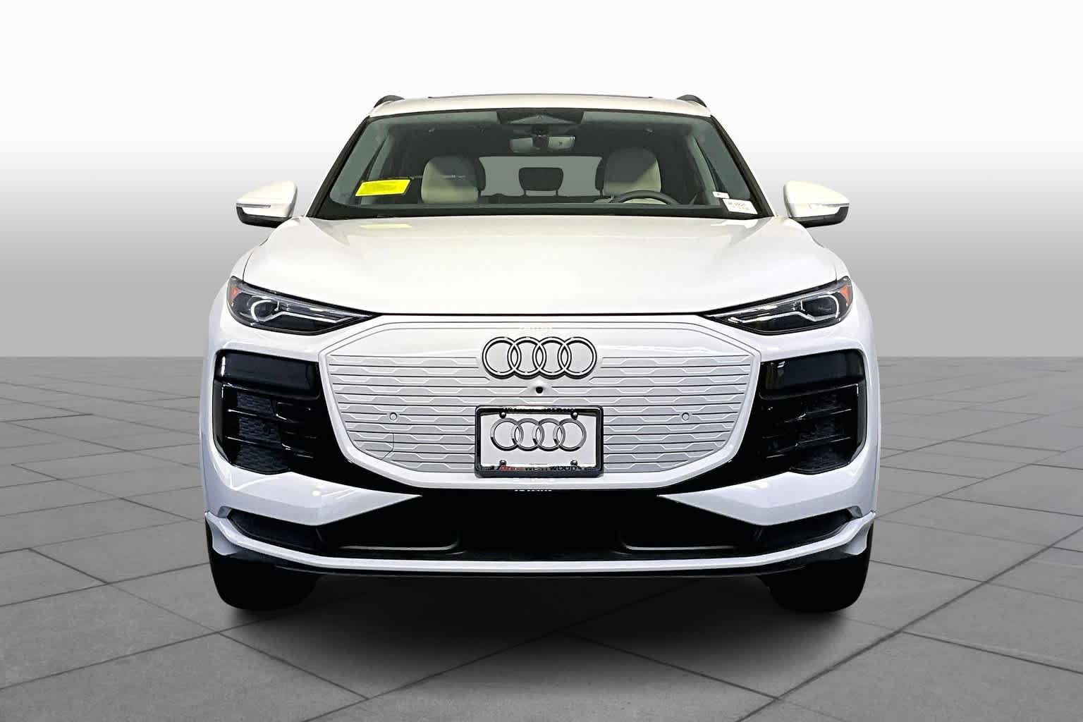 2025 Audi Q6 E-tron Premium photo 3
