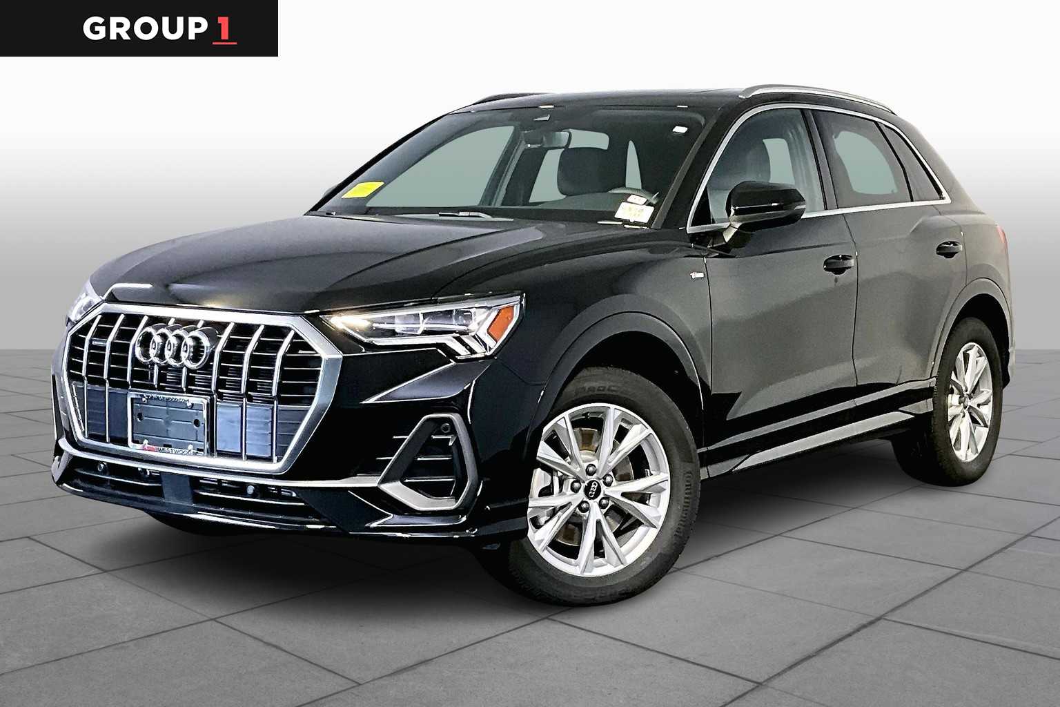 2025 Audi Q3 S Line Premium's photo