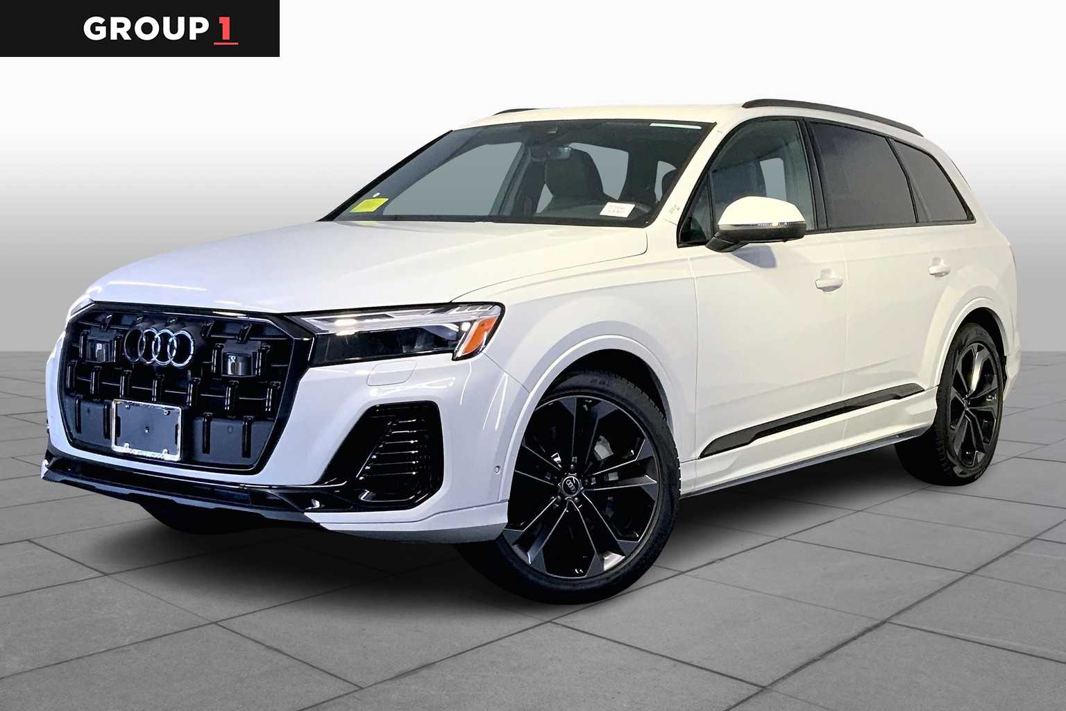 2026 Audi Q7 Premium Plus's photo