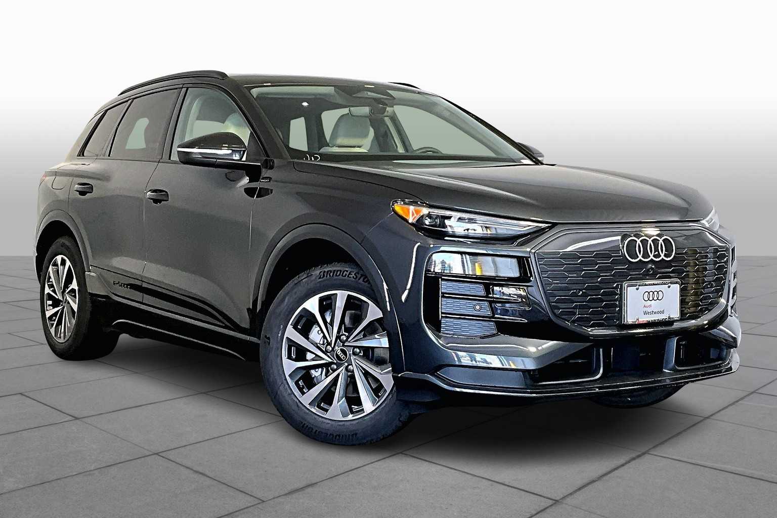 2025 Audi Q6 E-tron Premium photo 2