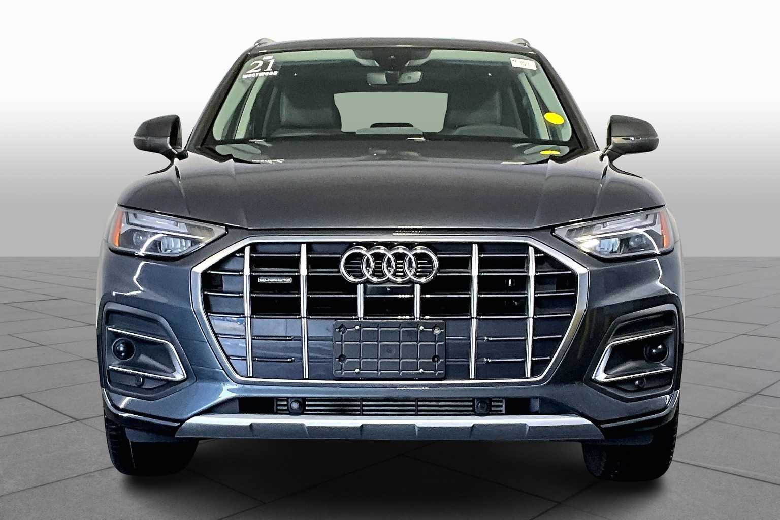 2021 Audi Q5 45 Premium Plus photo 3