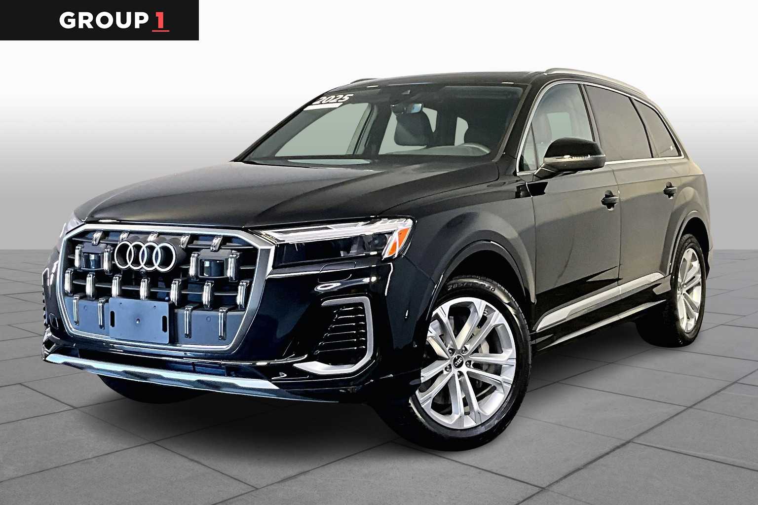 2025 Audi Q7 Premium Plus's photo
