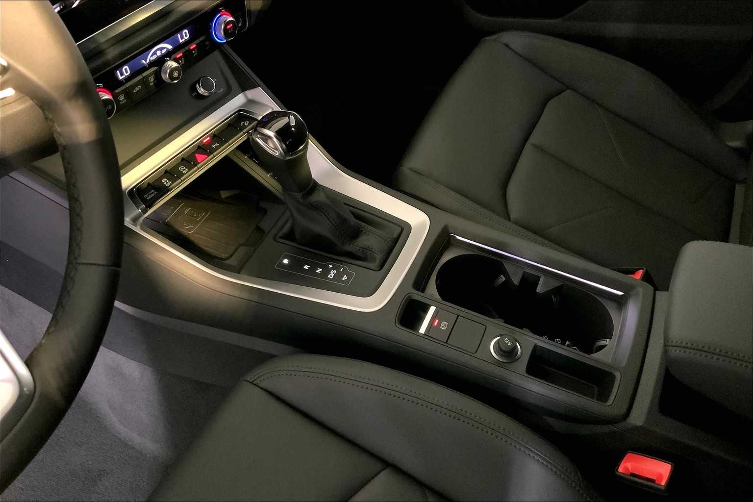 2025 Audi Q3 S Line Premium - Photo 7