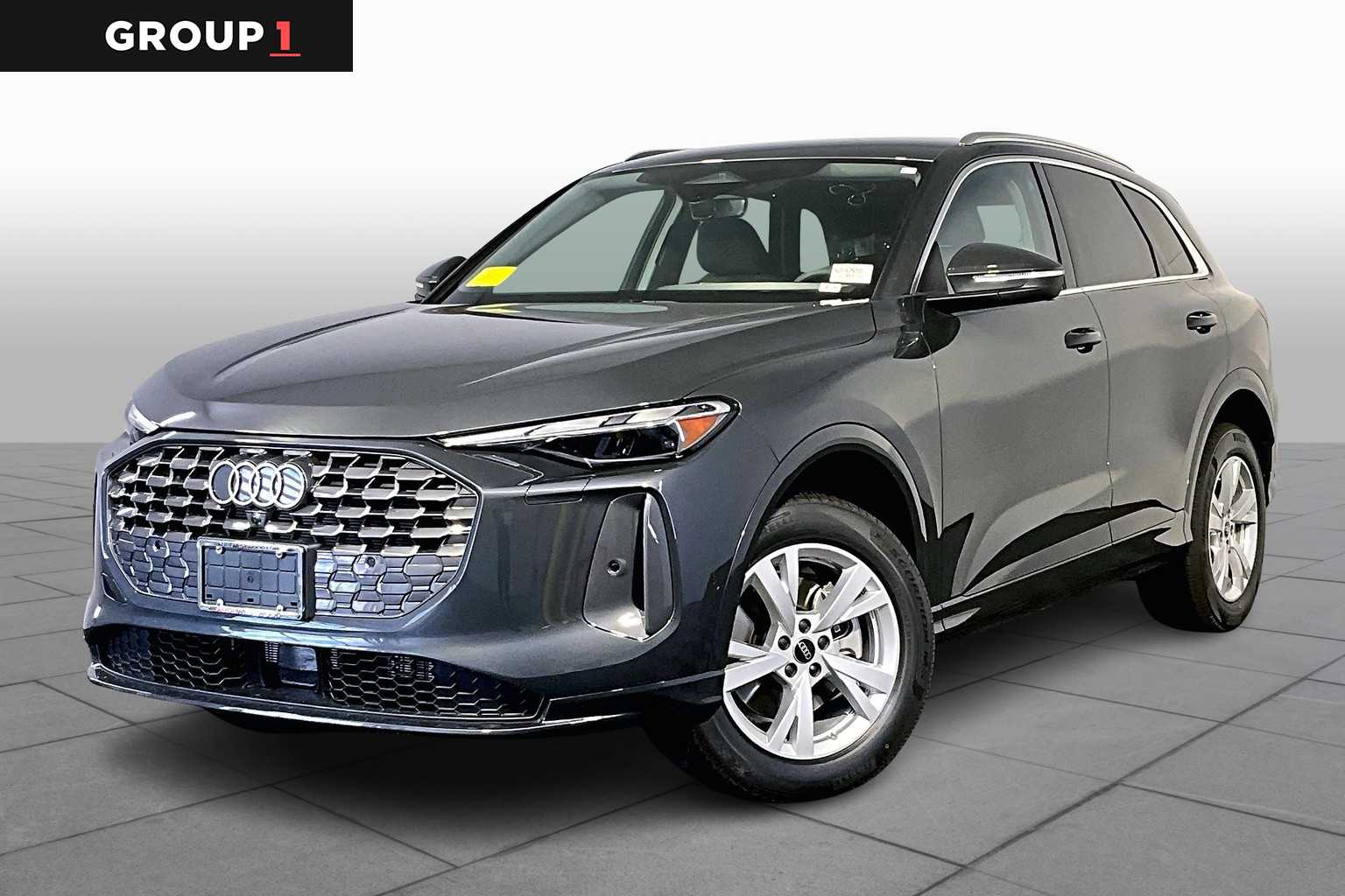 2025 Audi New Q5 Premium's photo