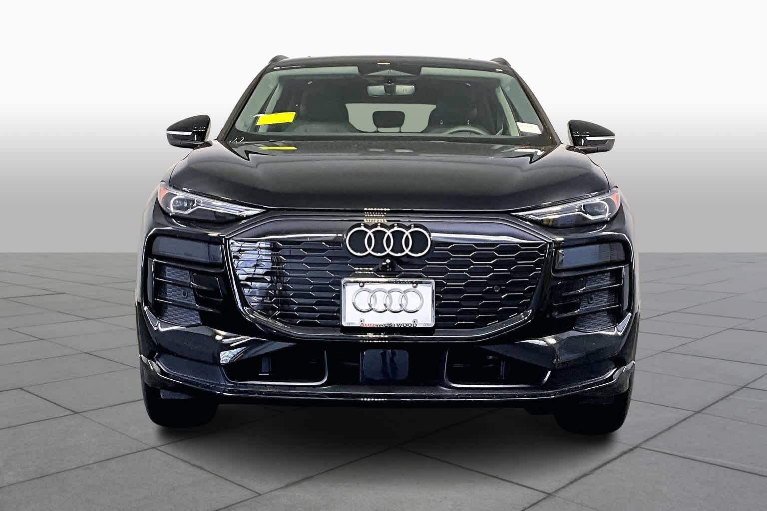 2025 Audi Q6 E-tron Premium photo 3