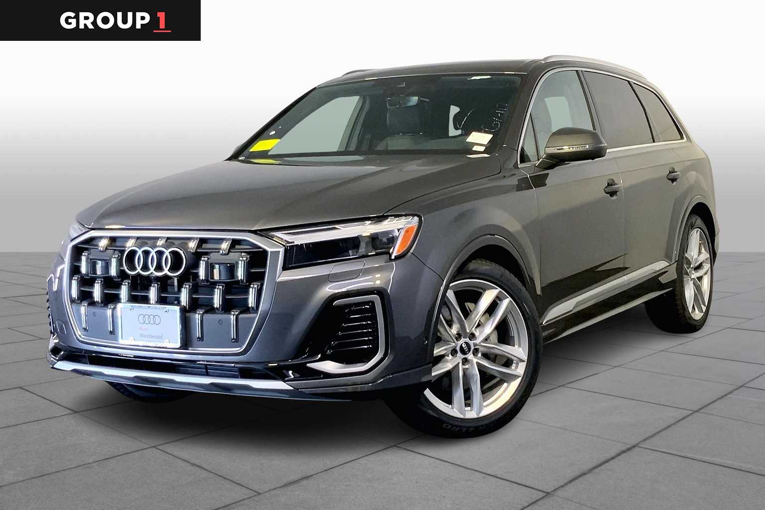 2025 Audi Q7 Premium Plus's photo