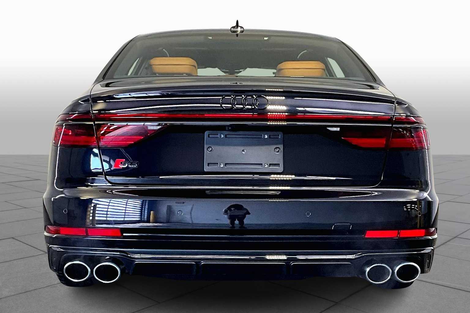 2025 Audi S8 4.0T photo 4