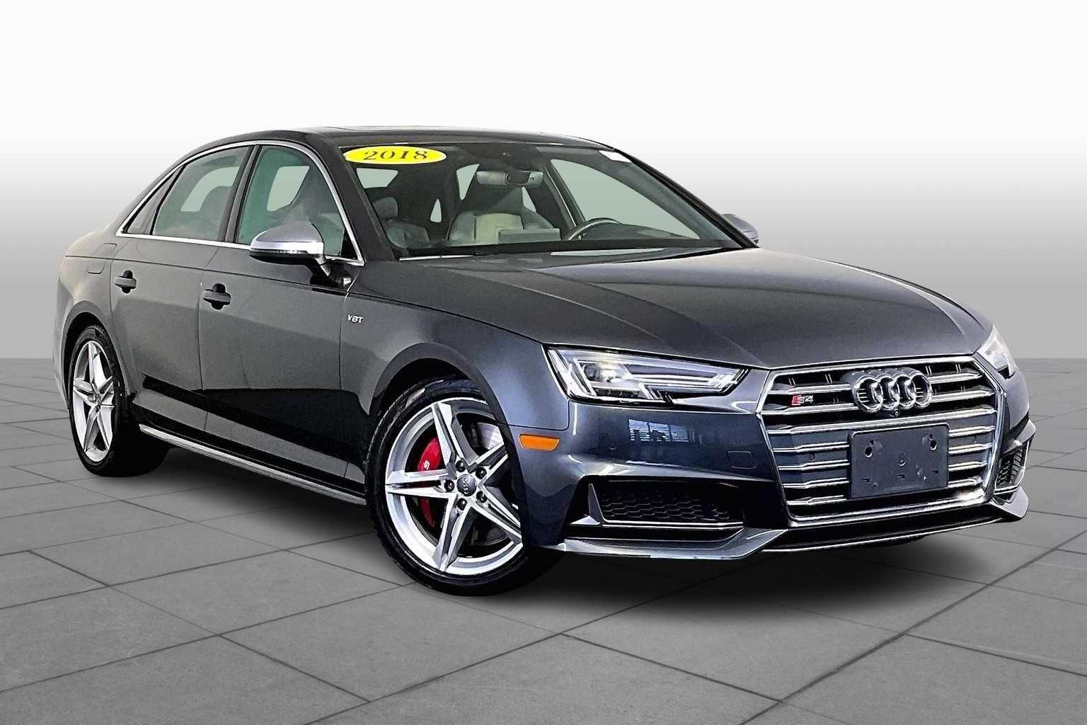 2018 Audi S4 Base Prestige photo 2