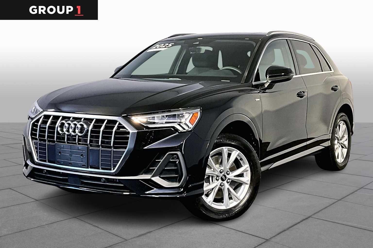 2025 Audi Q3 S Line Premium Plus's photo
