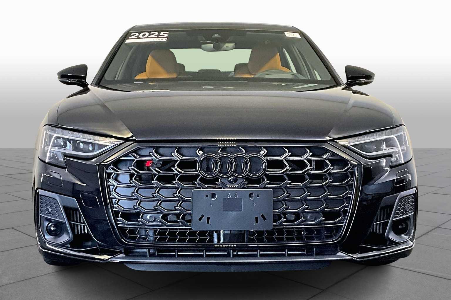 2025 Audi S8 4.0T photo 3