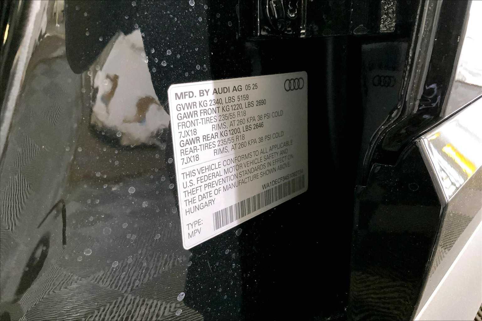 2025 Audi Q3 S Line Premium - Photo 18