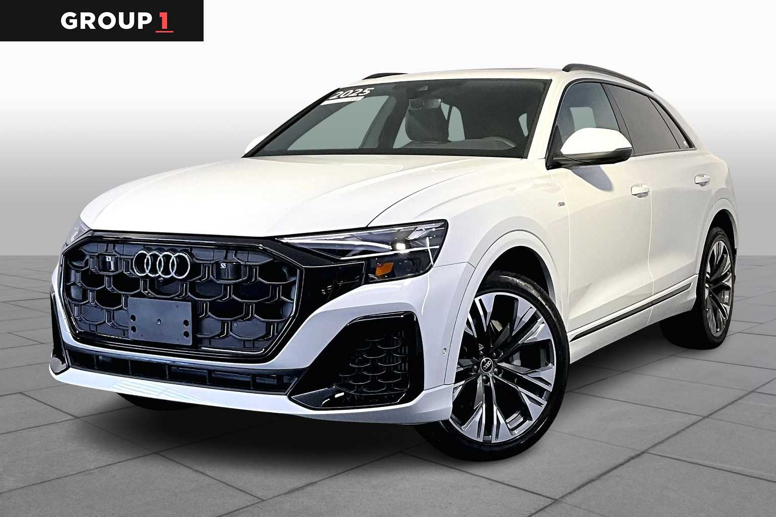 2025 Audi Q8 Premium Plus's photo