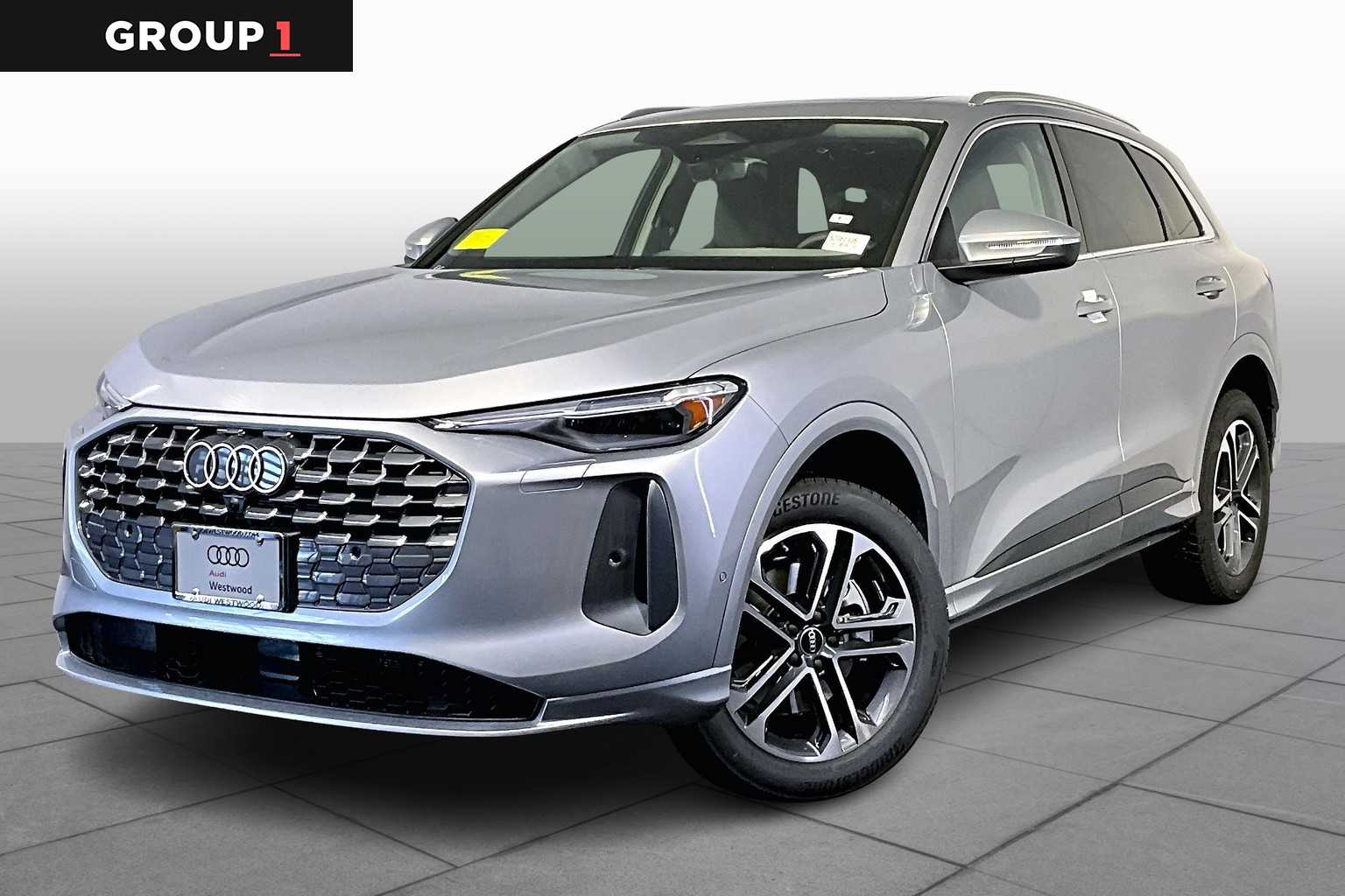 2025 Audi New Q5 Premium Plus's photo