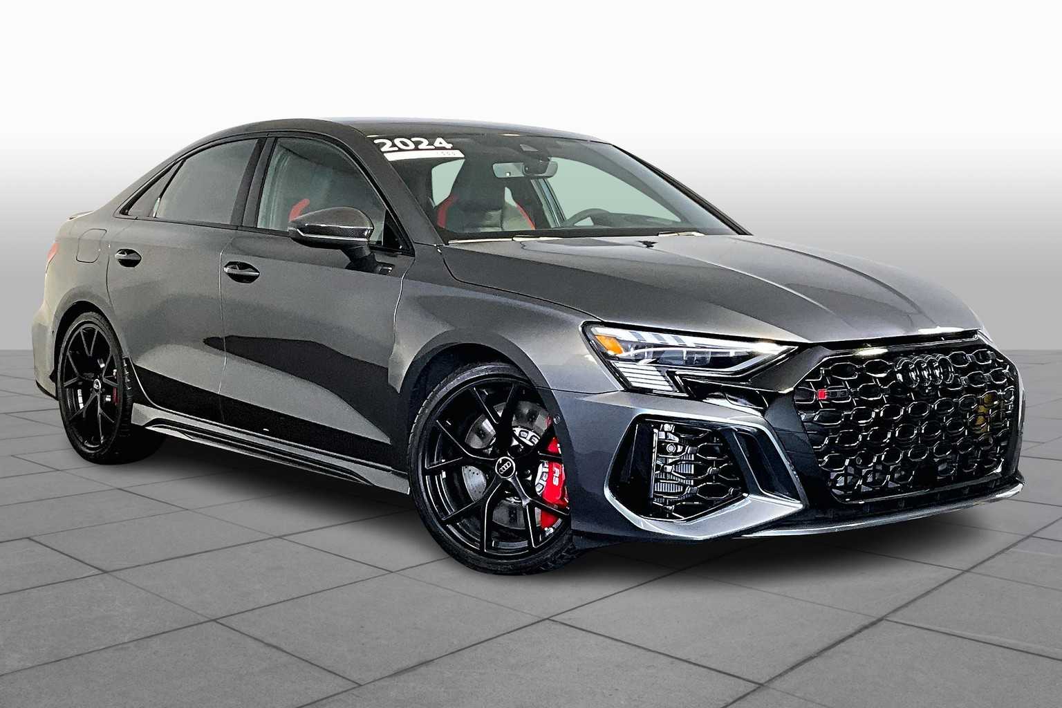 2024 Audi RS 3 Base photo 2