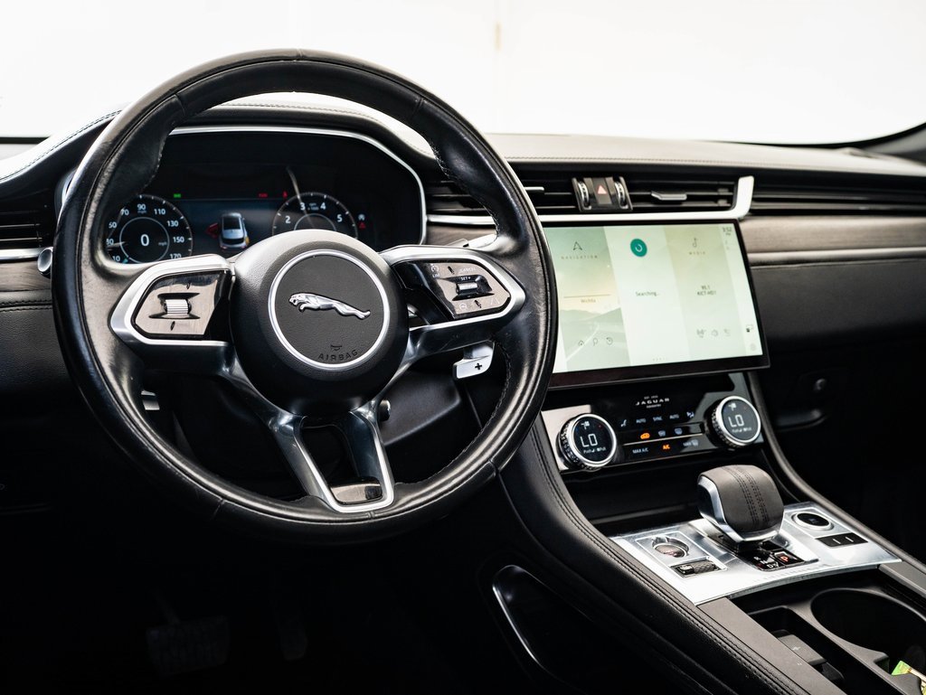2021 Jaguar F-PACE P250 S photo 4