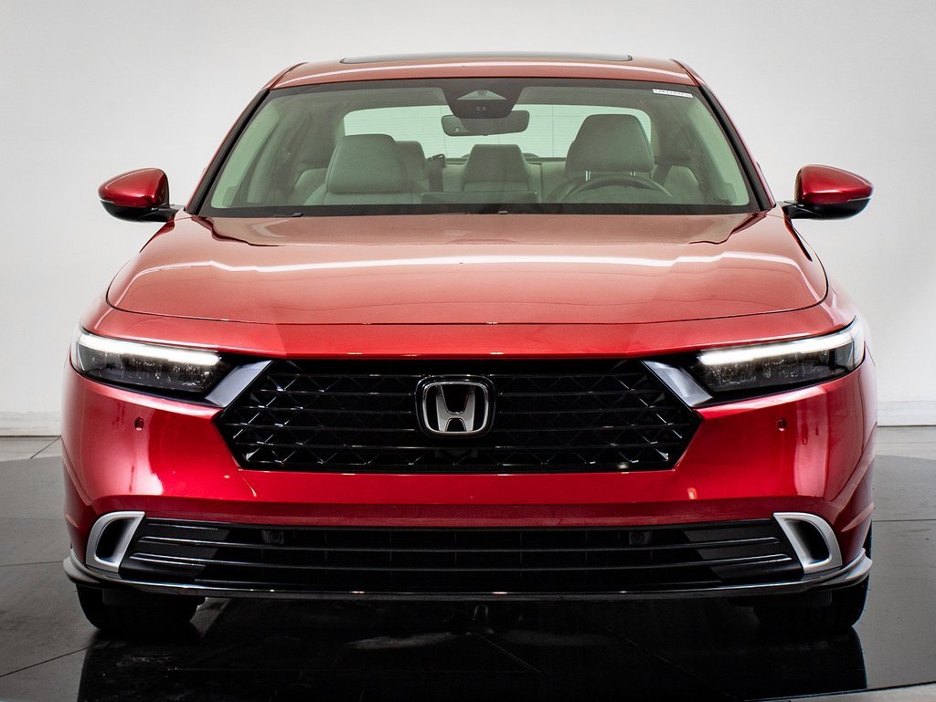 2025 Honda Accord Hybrid Touring photo 2