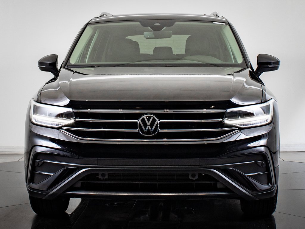 2024 Volkswagen Tiguan SE Wolfsburg Edition photo 2