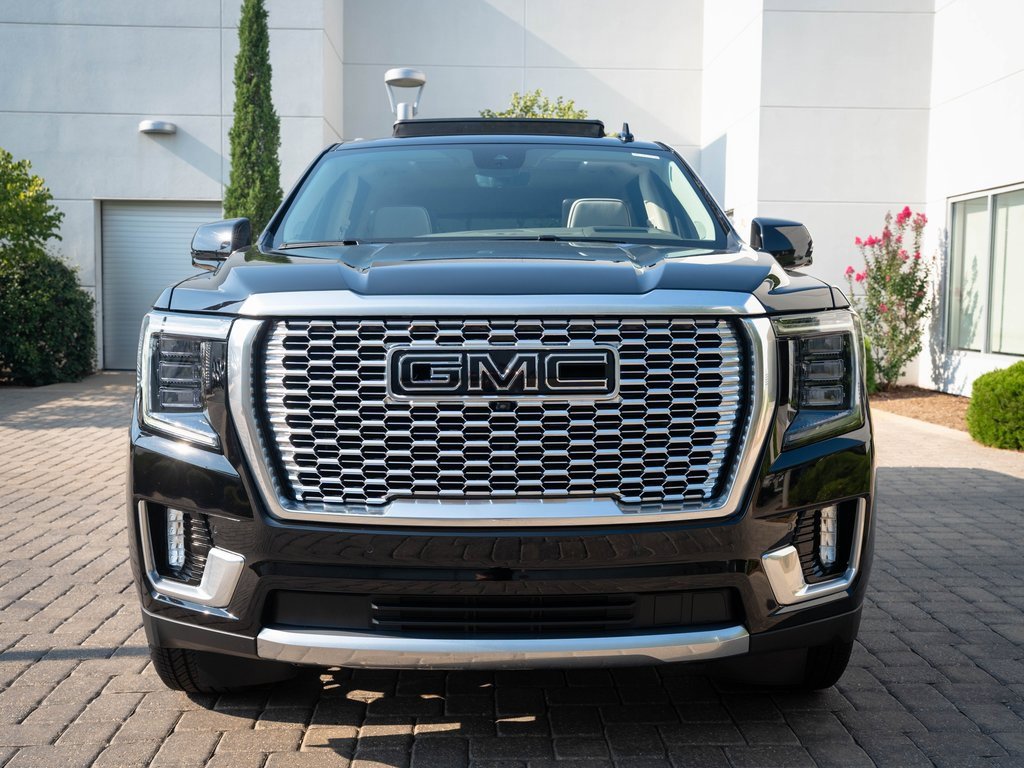 2024 Gmc Yukon Denali photo 2