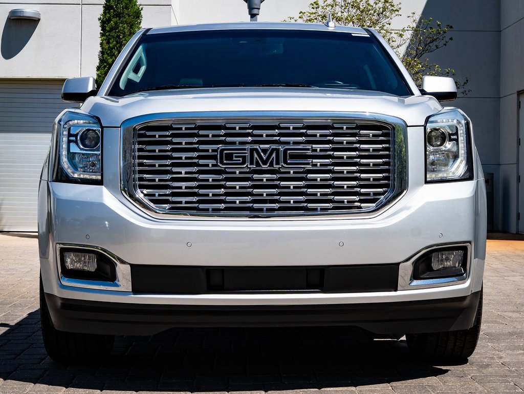 2020 Gmc Yukon Denali photo 2