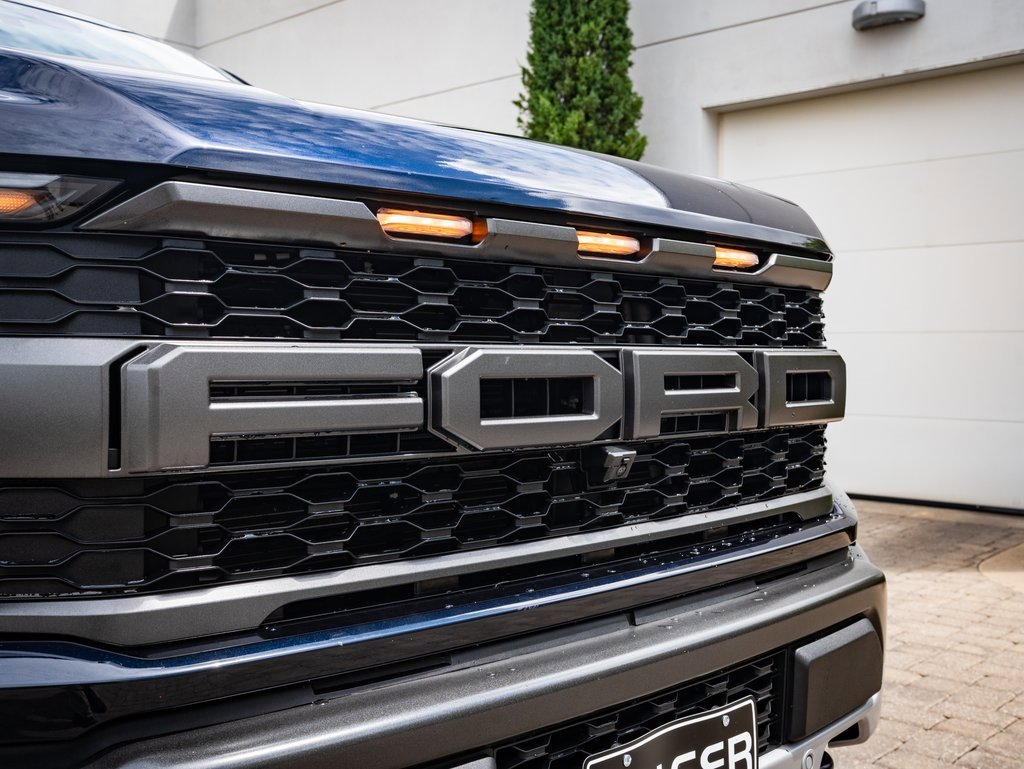 2023 Ford F-150 Raptor photo 3