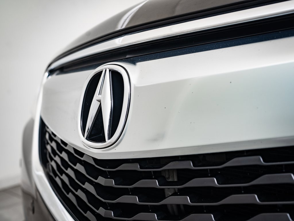 2016 Acura MDX SH-AWD photo 3