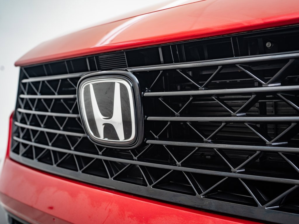 2025 Honda Accord Hybrid Touring photo 3