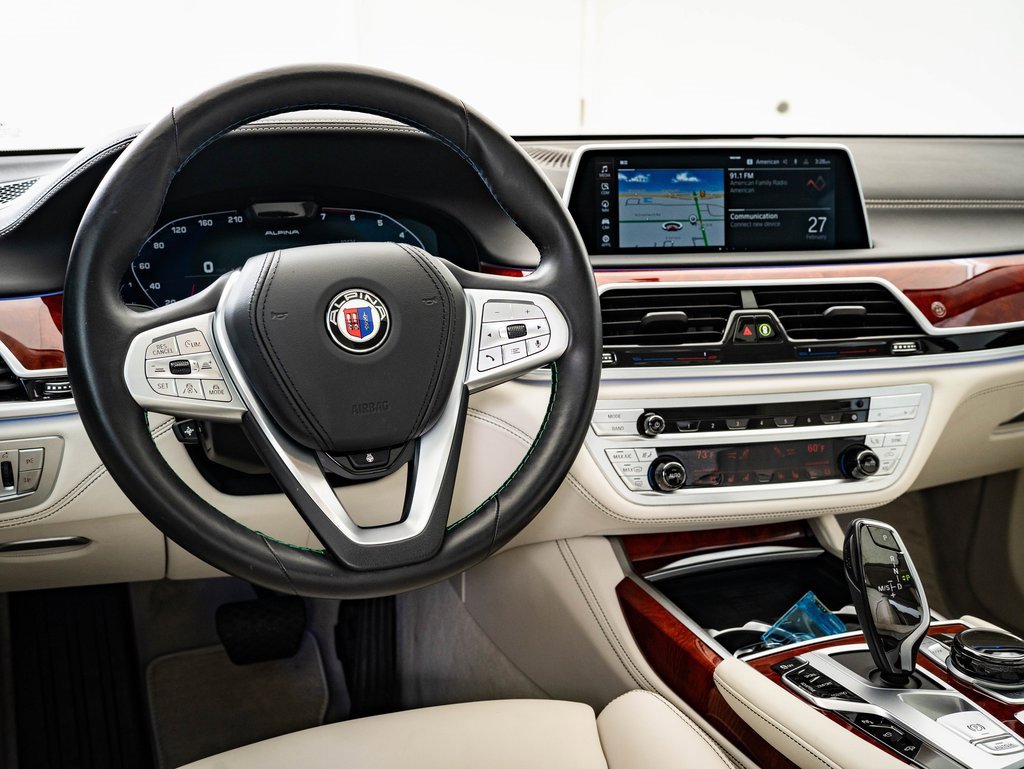 2022 Bmw B7 photo 3