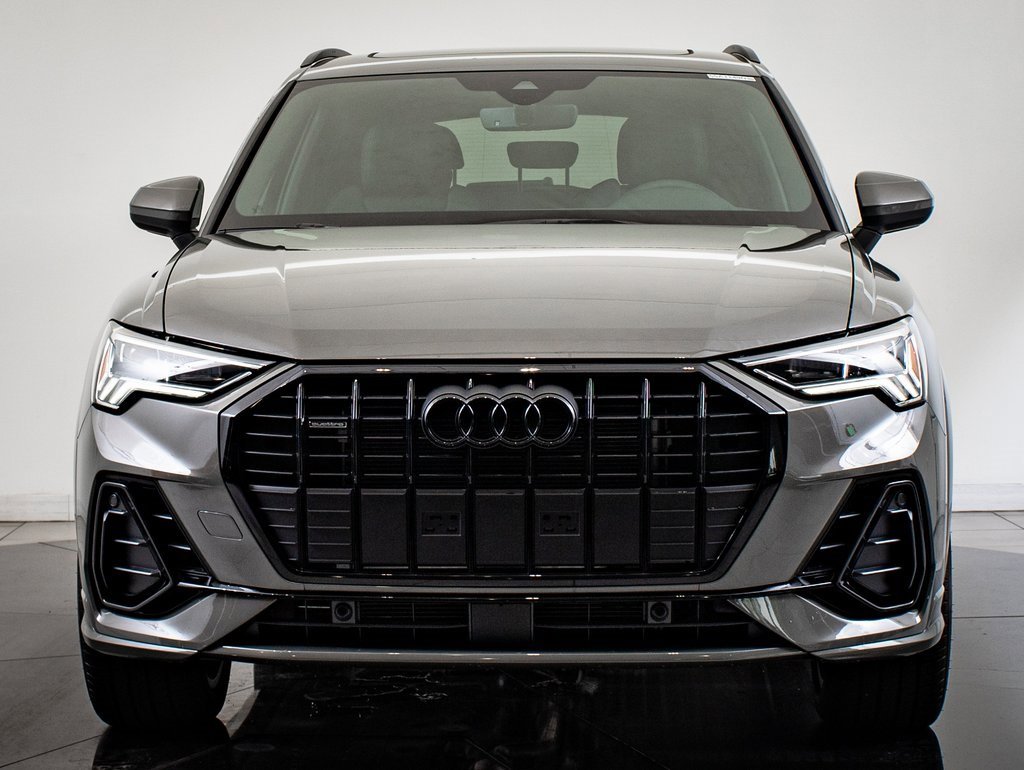 2025 Audi Q3 45 TFSI S line Premium photo 2