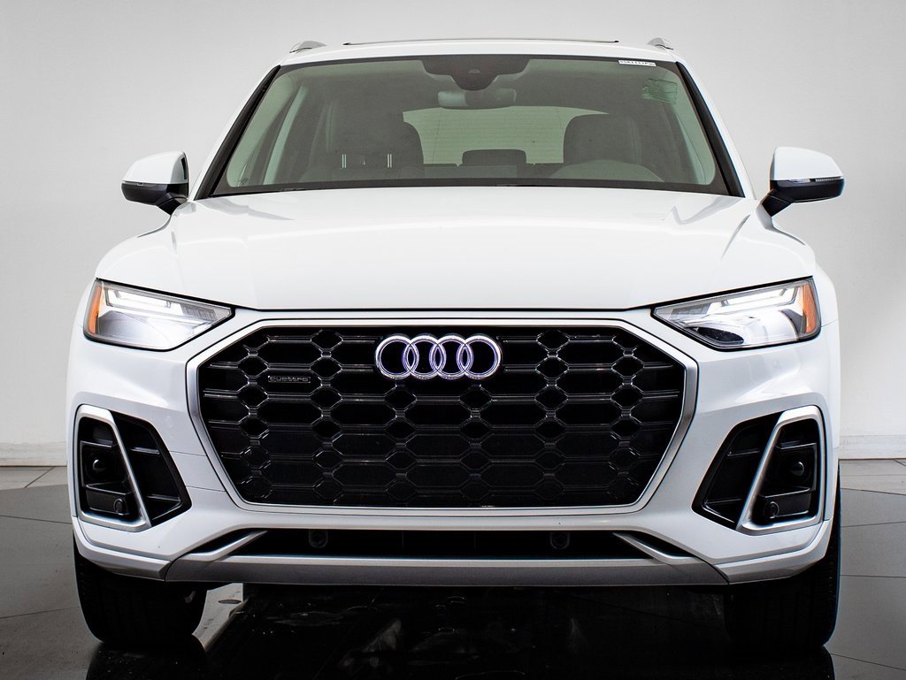 Used 2024 Audi Q5 Premium with VIN WA1GAAFY1R2139404 for sale in Wichita, KS