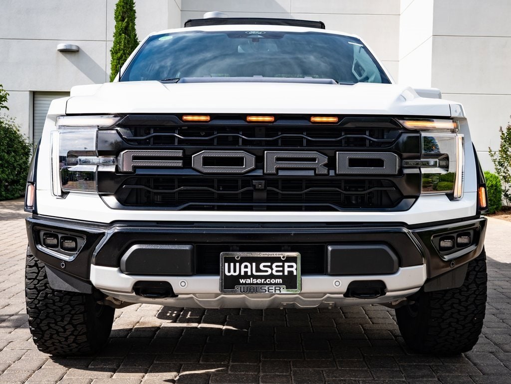 2024 Ford F-150 Raptor photo 2