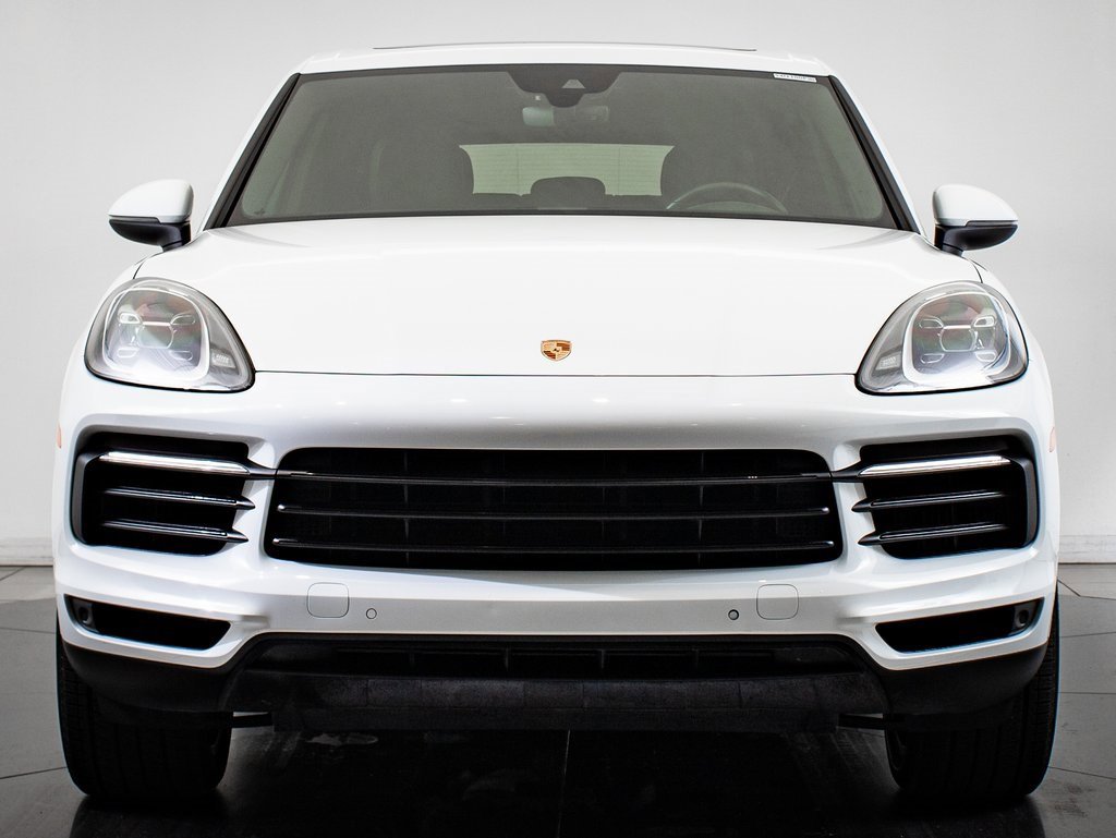 2021 Porsche Cayenne E-Hybrid photo 2