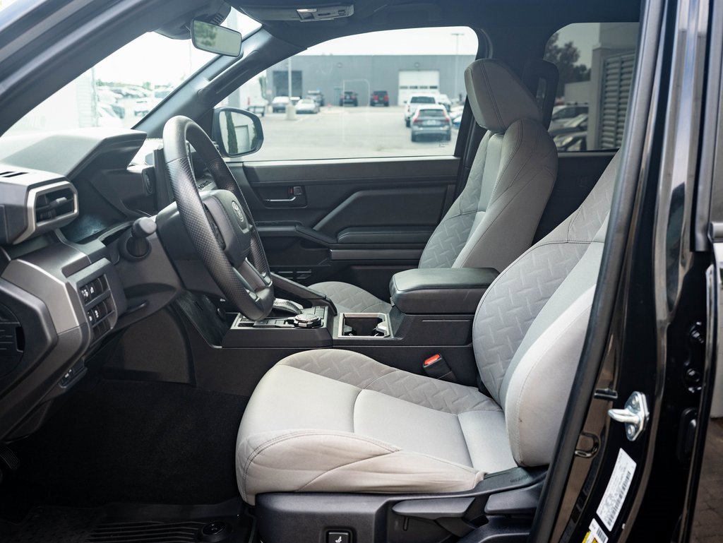 2024 Toyota Tacoma SR5 photo 4