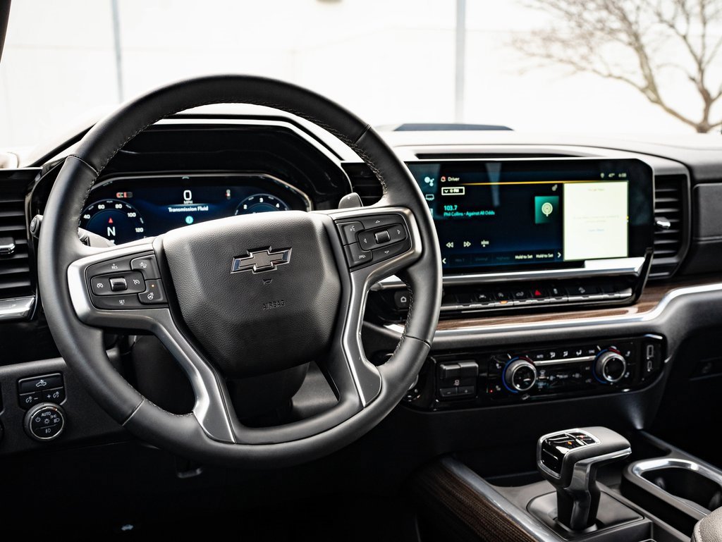 2024 Chevrolet Silverado 1500 LT Trail Boss photo 4
