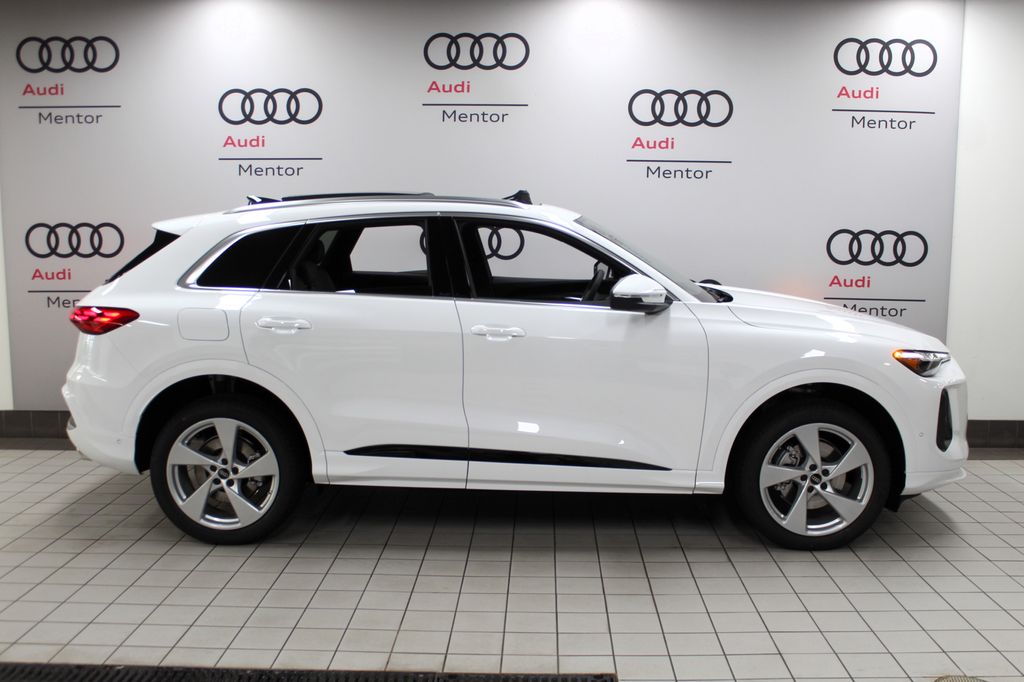 2025 Audi Q5 Premium Plus - Photo 7