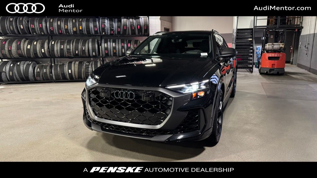 2026 Audi RS Q8 Base's photo