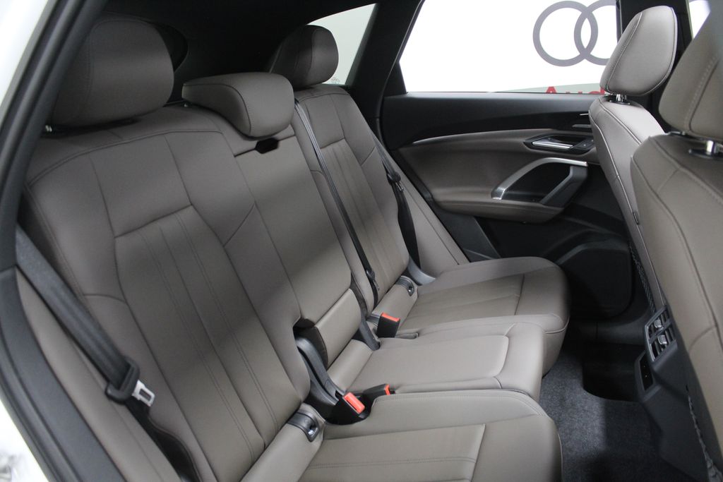 2025 Audi Q5 Premium Plus - Photo 39