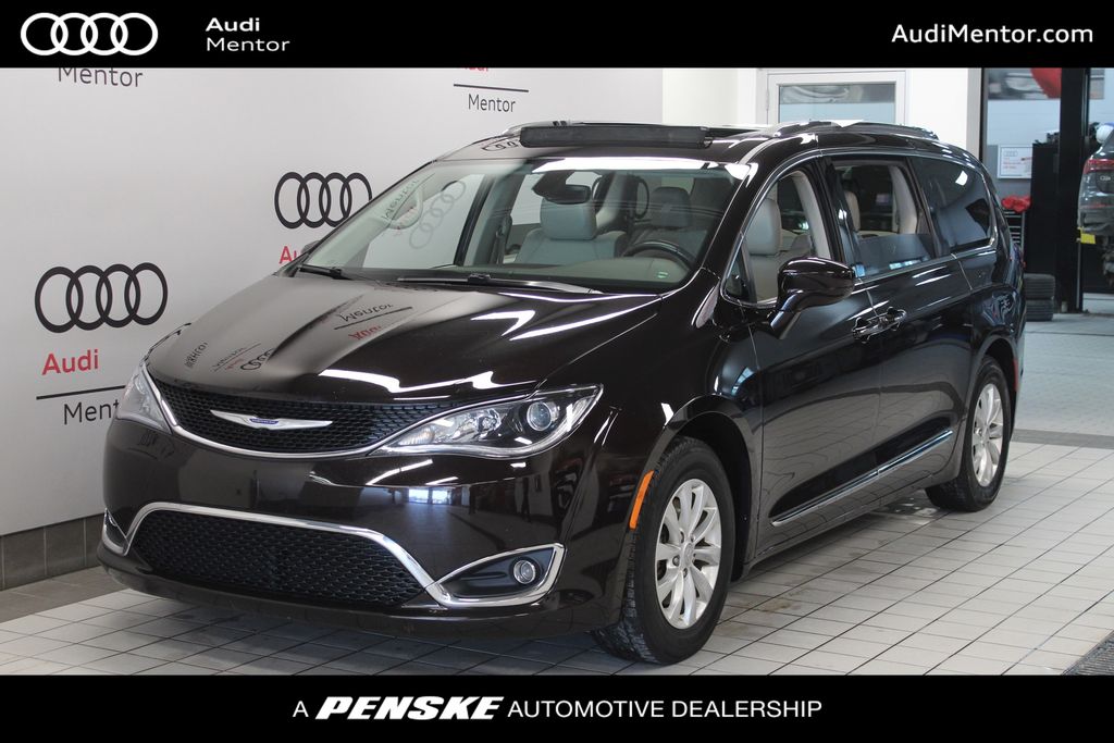 2018 Chrysler Pacifica Touring L Plus