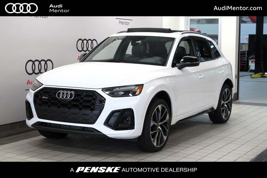 2024 Audi SQ5 Premium Plus's photo