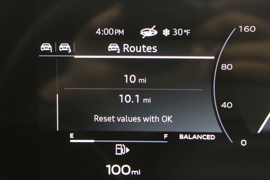 New 2025 Audi Q5 2.0T Premium SUV