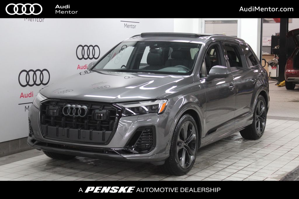 2025 Audi Q7 Premium Plus's photo