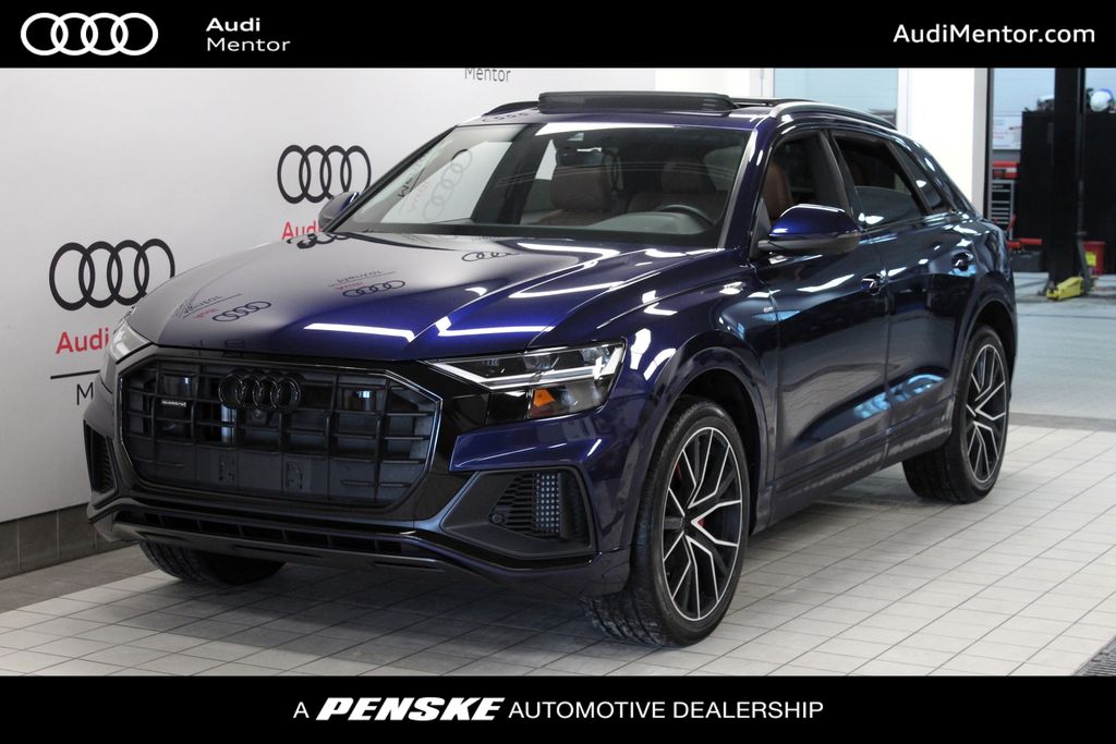 2022 Audi Q8 Premium Plus