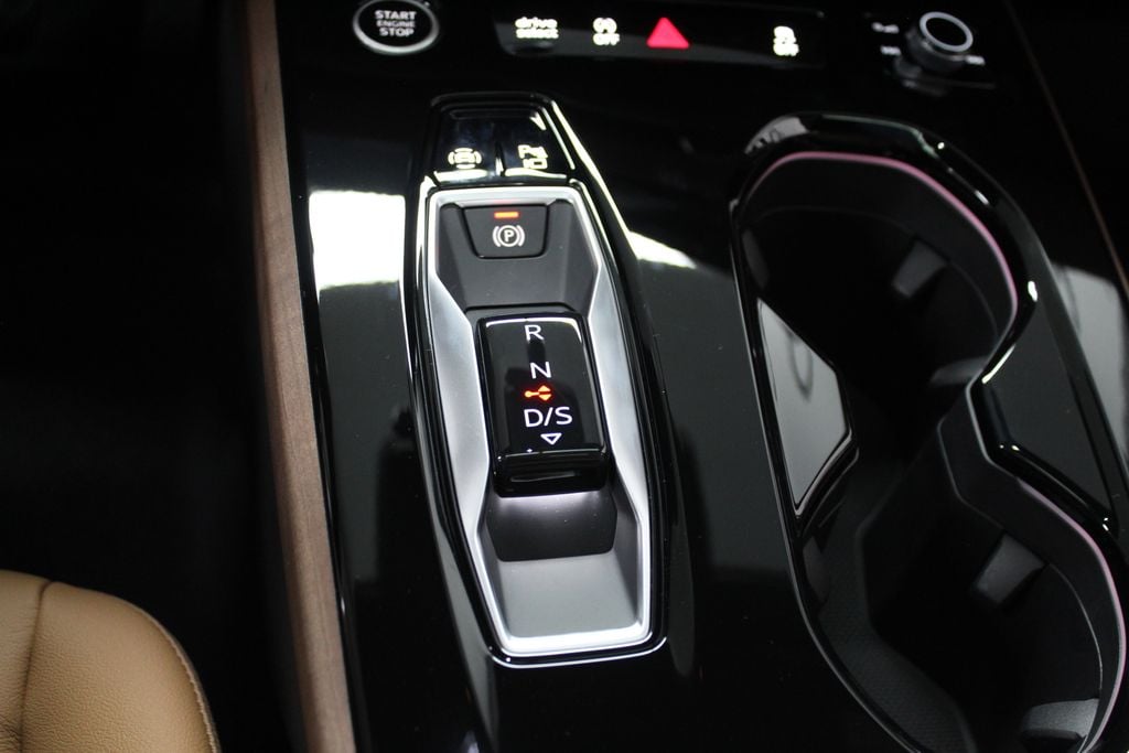 2025 Audi New A5 Premium Plus - Photo 17