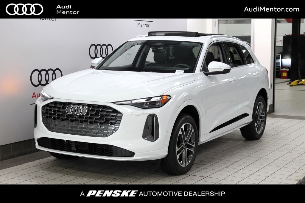 2025 Audi New Q5 Premium's photo