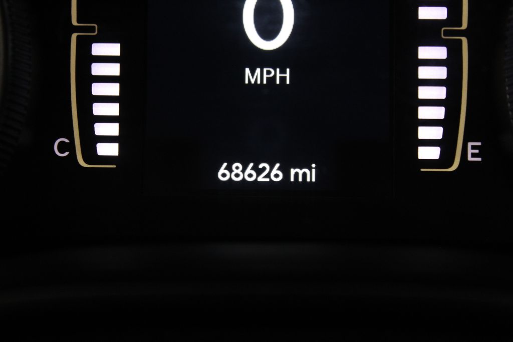Used 2019 Jeep Cherokee Latitude Plus with VIN 1C4PJMLB5KD395076 for sale in Mentor, OH