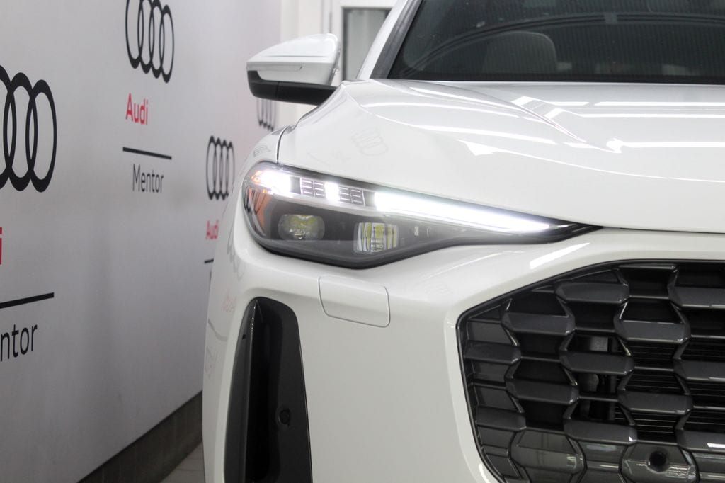 2025 Audi Q5 Premium Plus - Photo 10