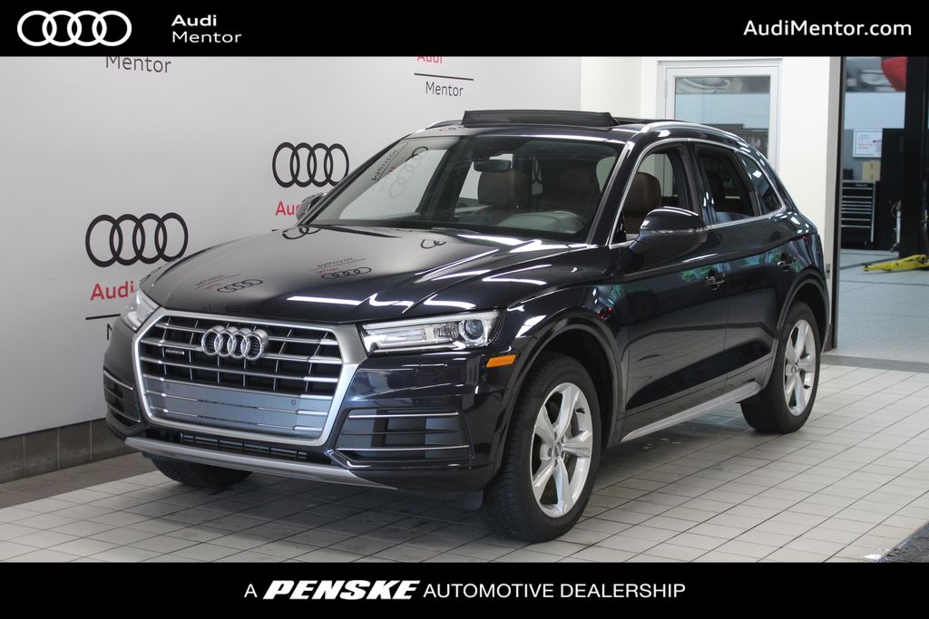 2020 Audi Q5 45 quattro S tronic Premium's photo